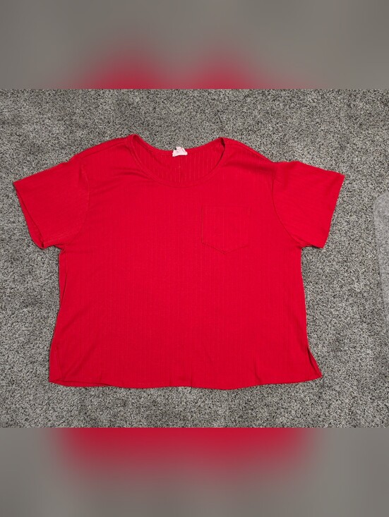ANDREE BY UNIT Tops - ANDREE BY UNIT Bright Red Ribbed Short Sleeve Pocket Tee 2X
